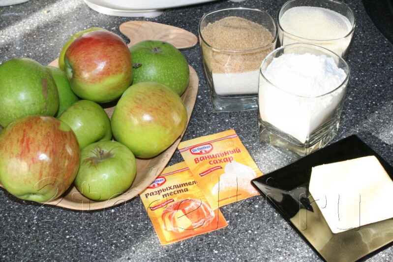 Простой рецепт вкусного яблочного пирога