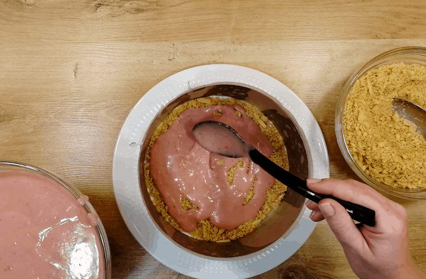 Шикарный летний торт без выпечки: быстро и безумно вкусно