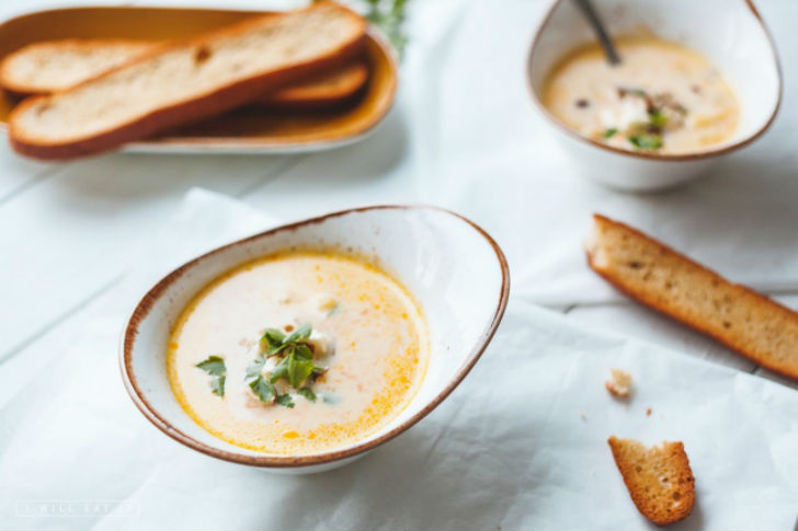 6 простых и безумно вкусных сырных супов