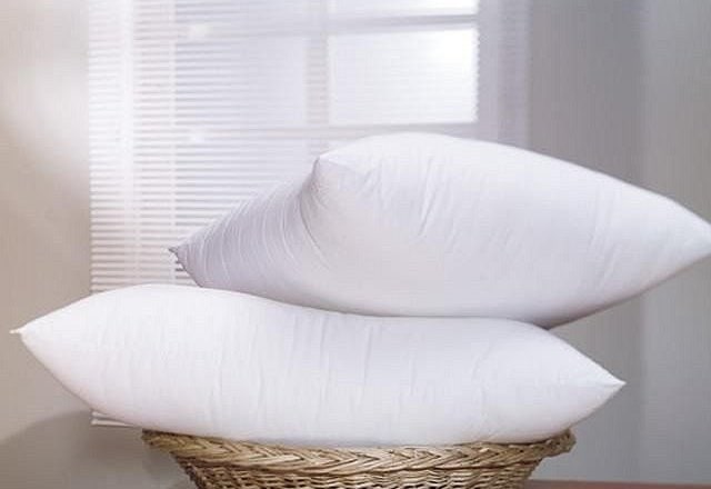 Как правильно чистить подушки: трюки, которые знают не все