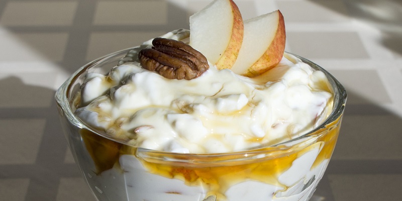 Целых 10 способов сделать творог вкусным: не ограничиваюсь фруктами и орешками
