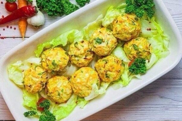 Диетический ужин: овощные шаpики с курицей